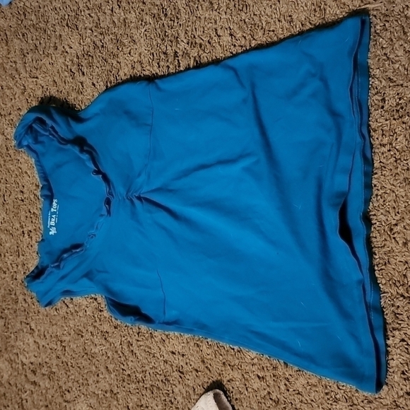 3 shirts size medium - Picture 5 of 10